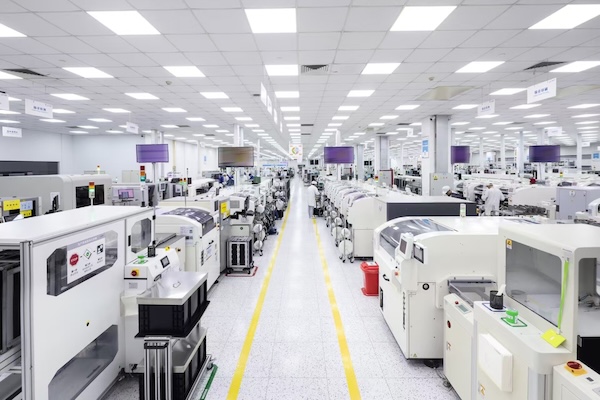 0aa5a72e-5131-45c2-8709-7953c8954713size_w_1919_h_1280 (1)(2).jpg