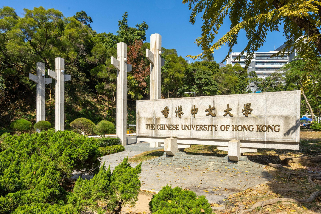 UK still No 1 pick for mainland students, US slips to third spot