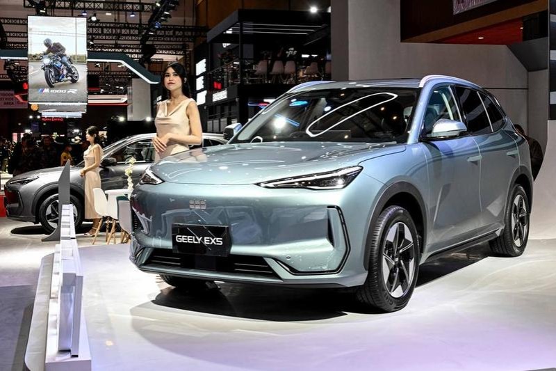 Geely aims for Tesla-level smart driving by year-end