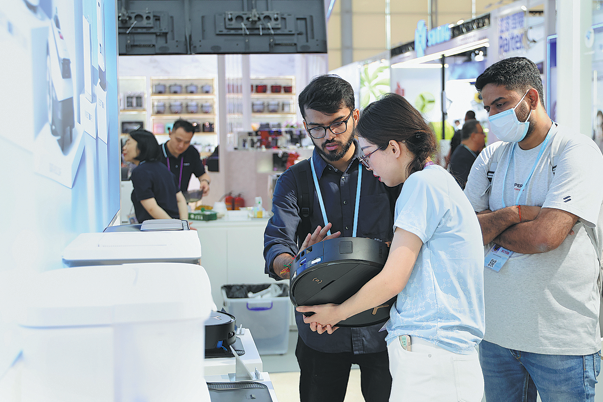 Chinese robot vacuums sweep Southeast Asia