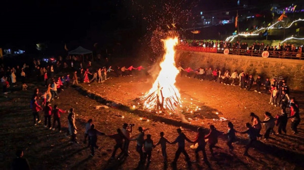 Hechi sees tourism surge during Chinese New Year holiday