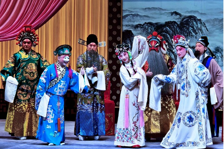 A heroine's courage revived on the Peking Opera stage