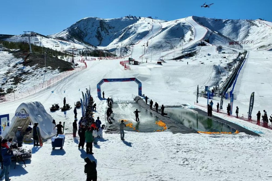 Pond skimming marks end of snow season in Xinjiang's Altay