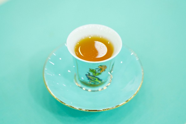 Thai chamber official's gift picks