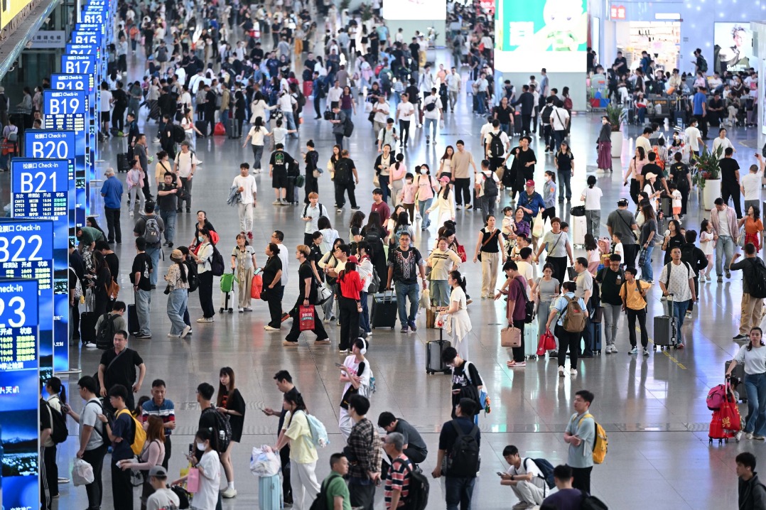 China's domestic tourism market saw 135 million trips during holiday