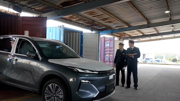 2026 brings export surge to Ningbo Port
