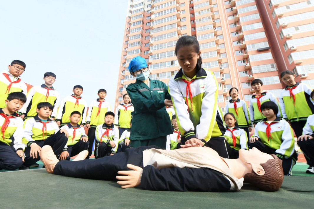 Education Ministry launches nationwide first-aid education project for schools