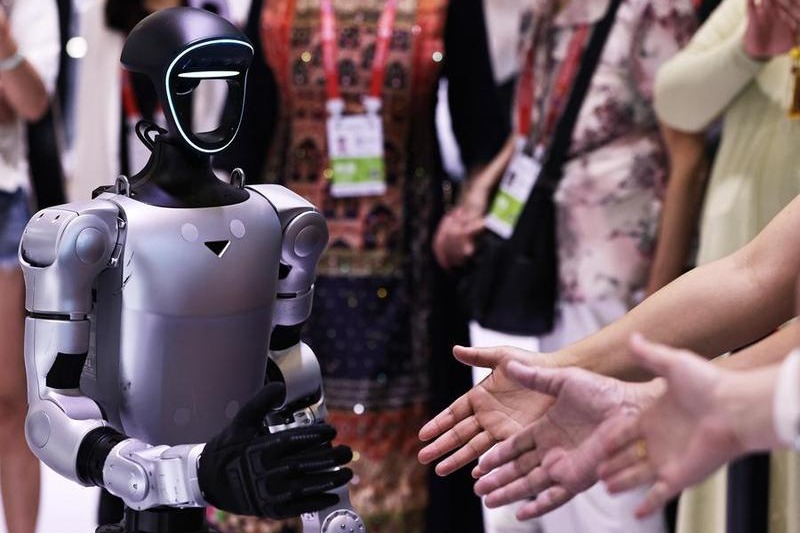 Ministry unveils plans to boost service sector