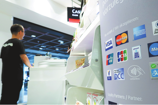 WeChat Pay expands QR code payment abroad