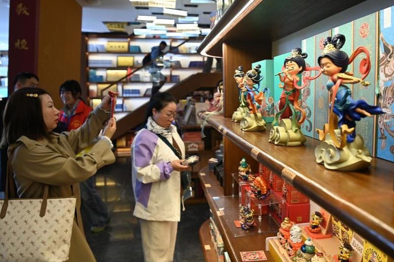 China's cultural sector revenue up 6.4% in Q1