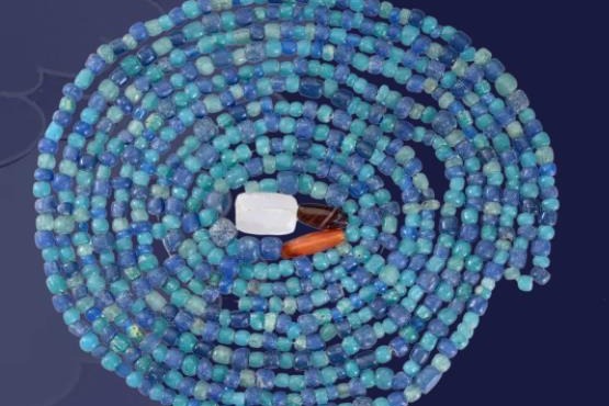 Beijing exhibition juxtaposes 2,000-year-old bead ornaments from two cities