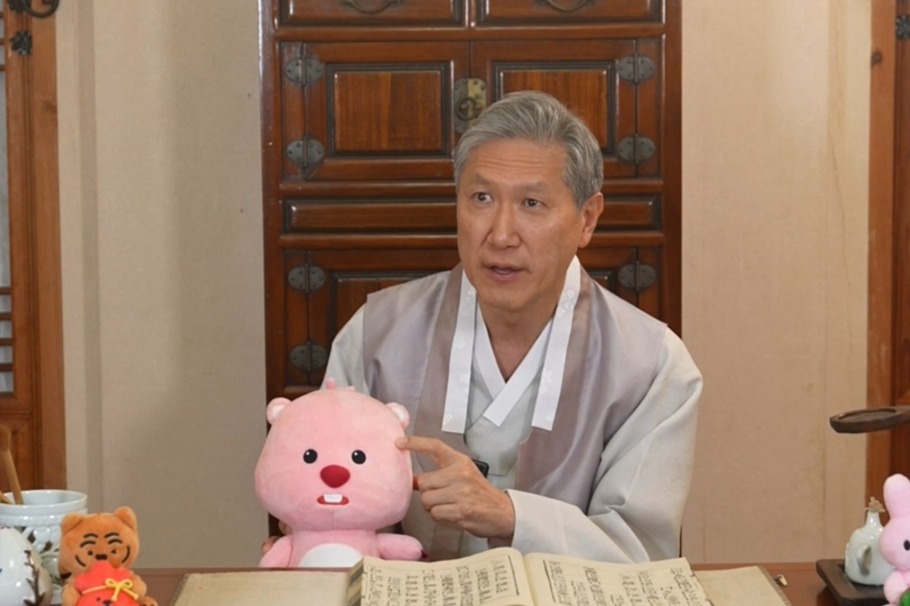 Loopy or Labubu? ROK ambassador to China says IP gadgets are winning Gen Z's hearts