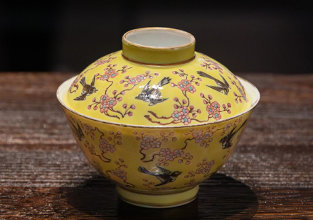 Imperial elegance of Ming and Qing porcelain on view in Anhui
