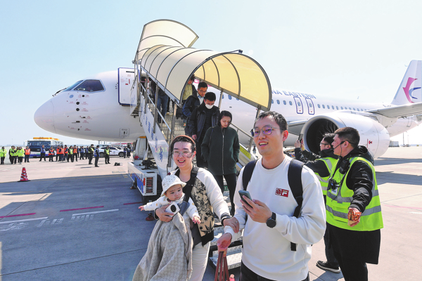 Homegrown C919 jet taking skies by storm