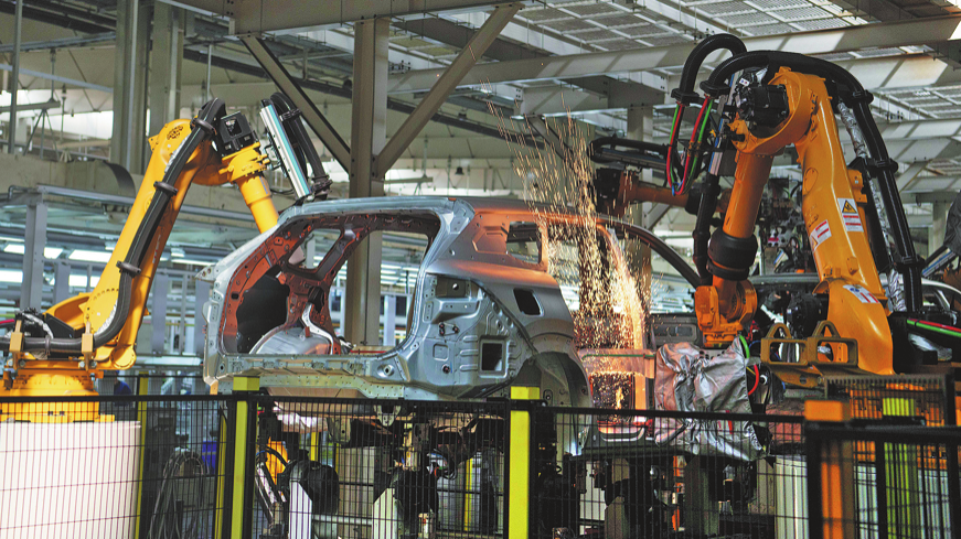 Advanced manufacturing showcases nation's industrial prowess