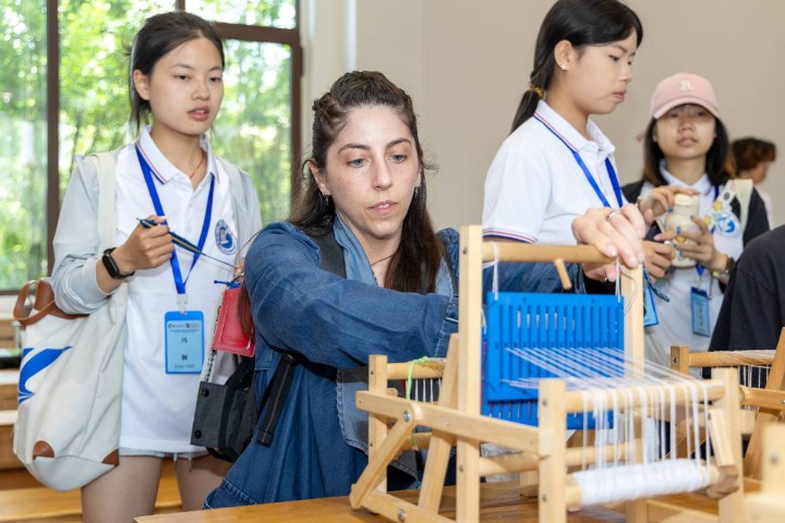 US, Chinese youths build lifelong bonds in Hebei
