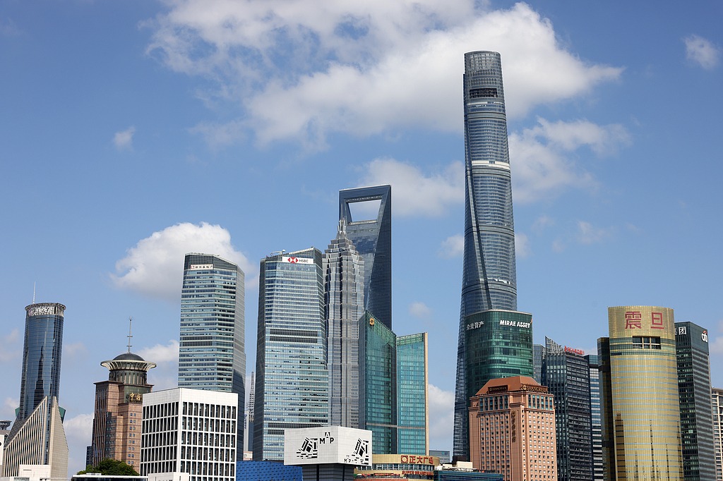 Shanghai's guidebook on doing business wins widespread praise