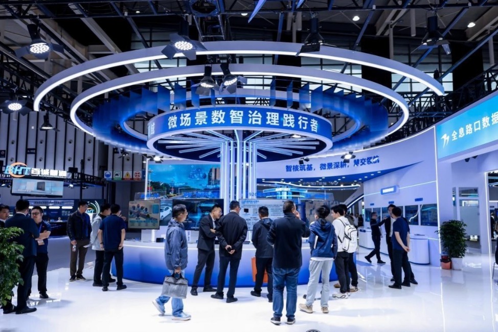 China traffic safety expo highlights AI, smart systems
