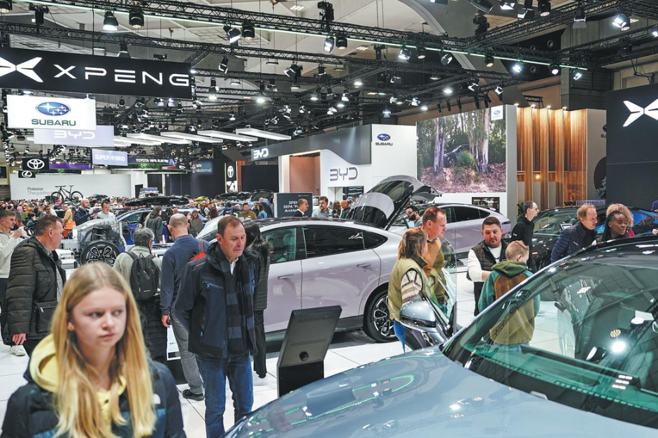 Access to Chinese EVs drives debate in US