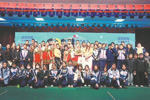 Languages bind China, Russia closer