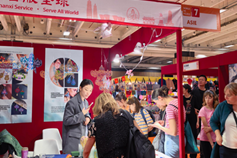 Shanxi cultural enterprises shine at 2026 Paris Fair