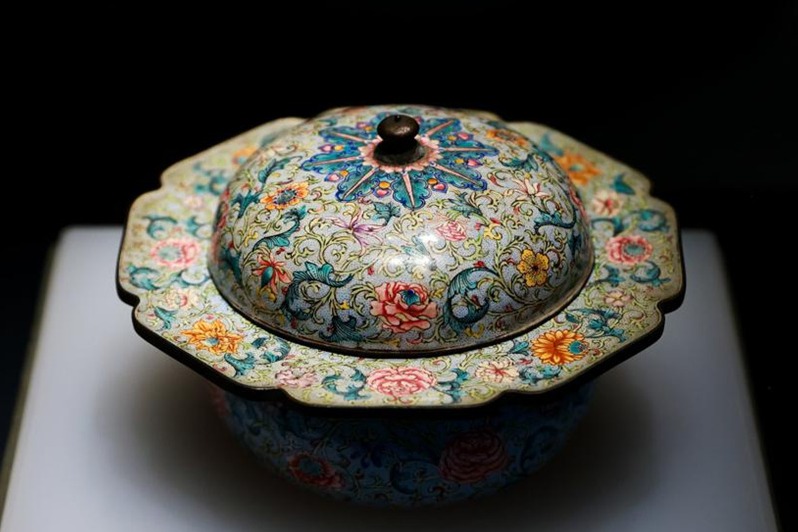 Exhibition showcases Guangzhou's maritime traditions