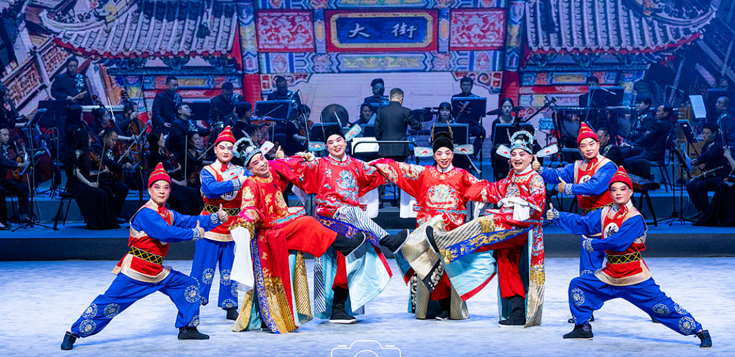 A century of Henan Quju Opera takes the stage