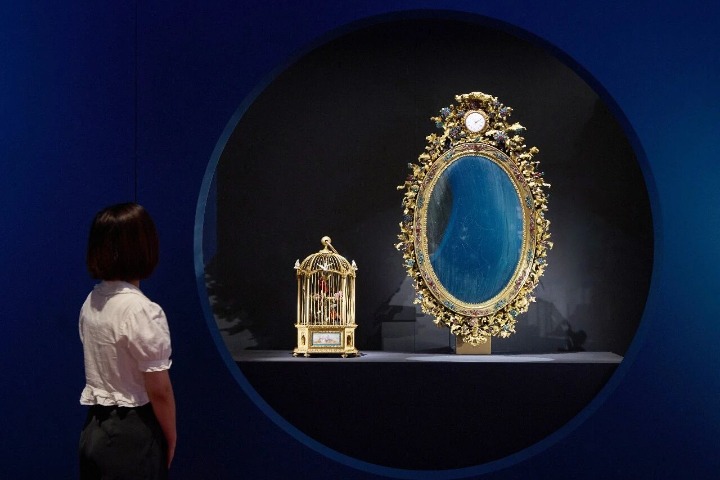 Connection between the Forbidden City and the world shown at Hong Kong exhibition