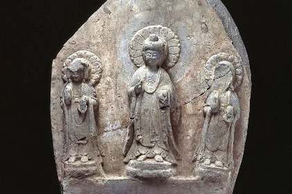 Guangzhou exhibition captures smiles of Buddhist statues from Qingzhou