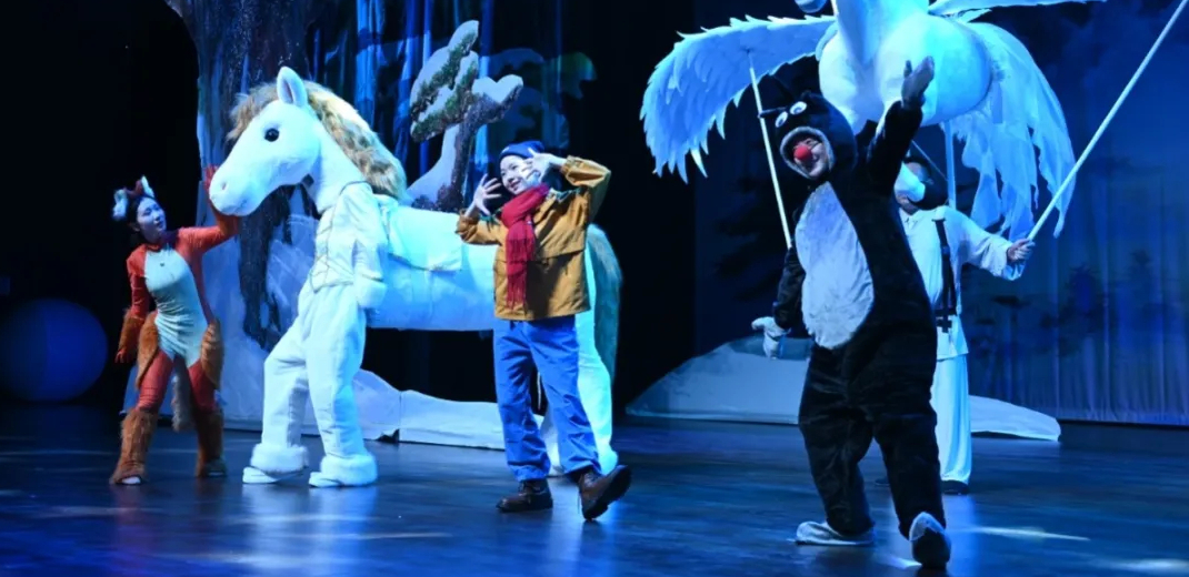 Oscar-winning story comes to life on stage