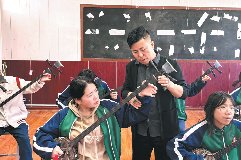 Safeguarding Shaanxi's melodic heritage