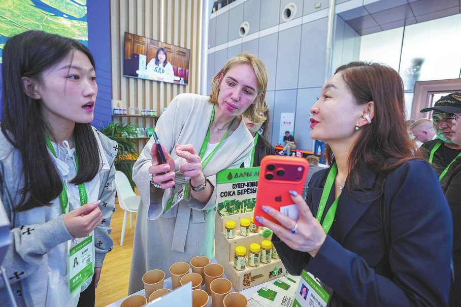 Sino-Russian trade picking up pace