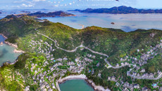 Drone delivery service expands low-altitude logistics in Zhoushan islands
