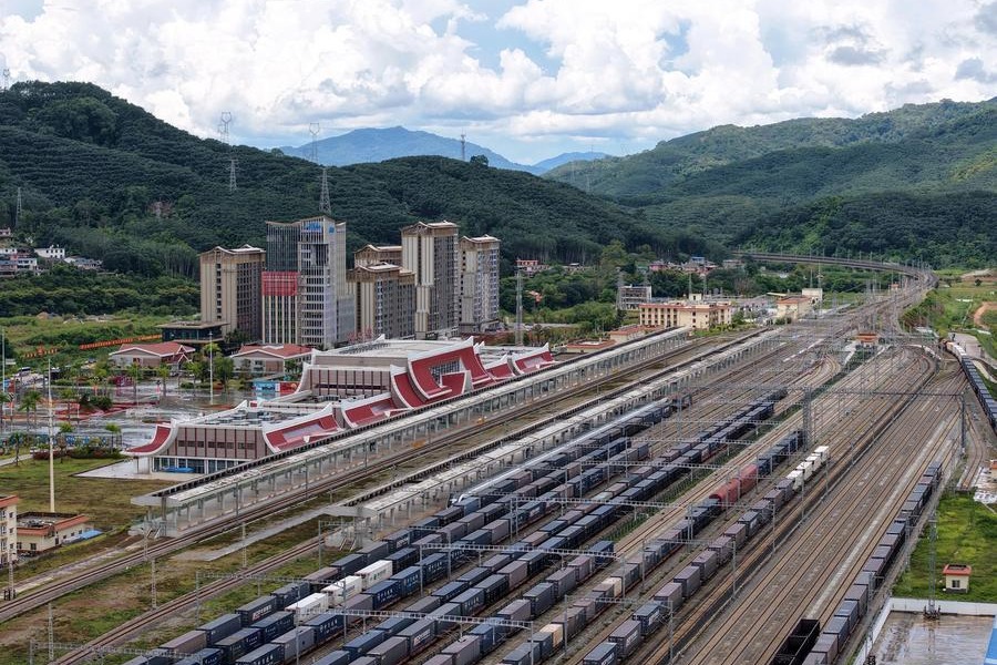 China-Laos Railway cargo transport exceeds 90m tons