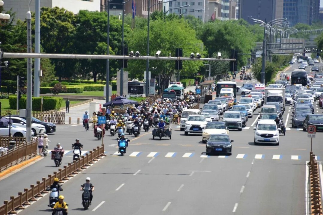 China proposes new safety rules for autonomous vehicles and electric bicycles
