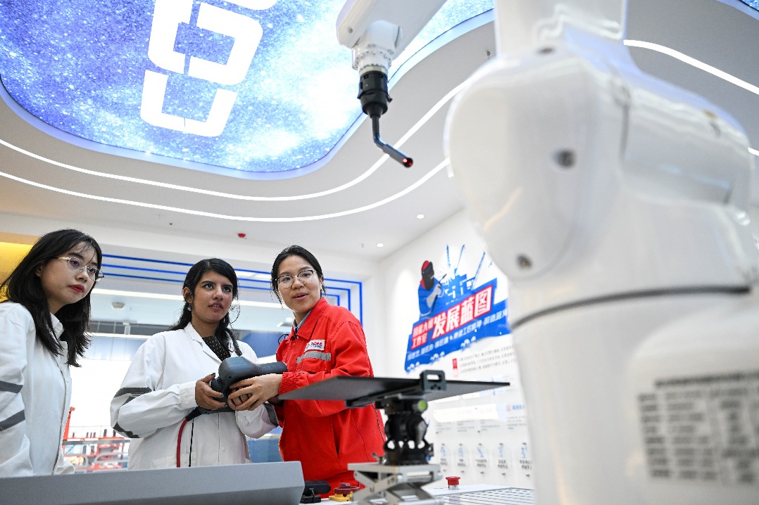 Intensified efforts to help attract more FDI