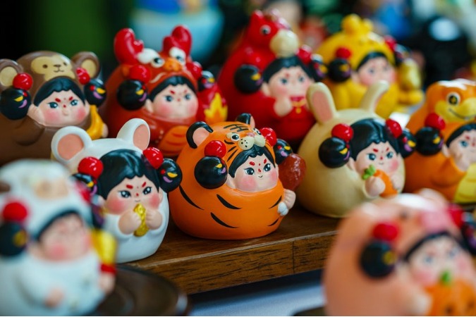 Wuxi clay figurines embrace Amazon, TikTok to reach global shoppers