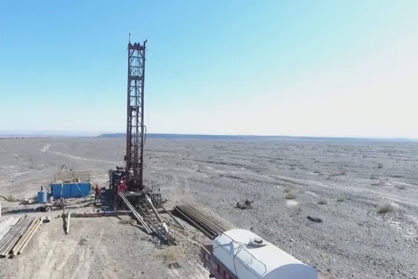 Two large groundwater sources discovered in Taklamakan Desert