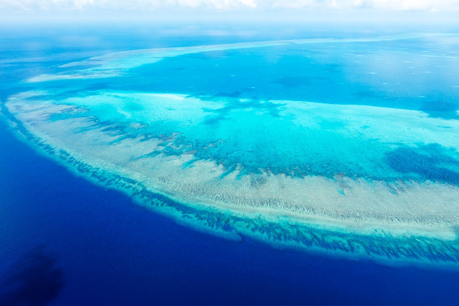 Geological survey held in Huangyan Island waters