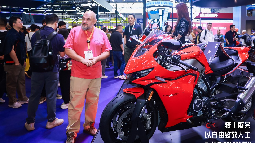 Over 50,000 visitors attend opening day of motorcycle trade exhibition in Chongqing