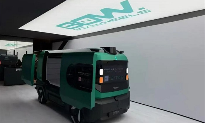 Wuxi-backed driverless logistics vehicle makes global debut