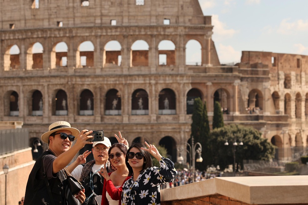 Holidays reveal huge appetite for overseas trips