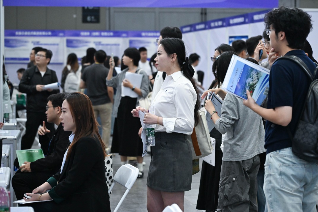 China maintains stable employment growth, pledges further policy support