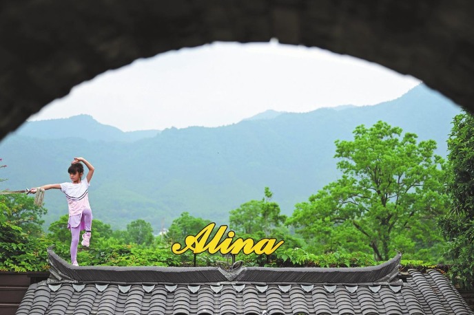 A little martial arts star in the countryside of Anhui