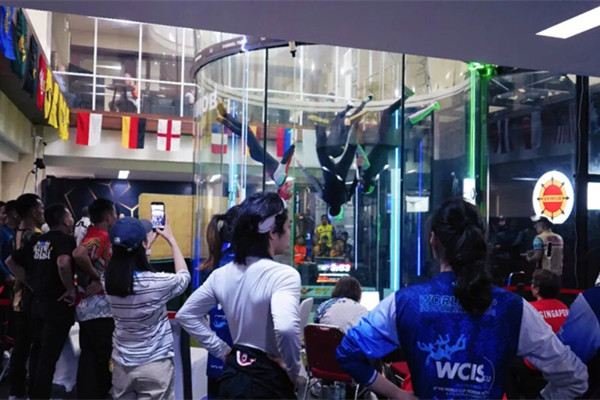 Chongqing team triumphs at Asian Indoor Skydiving Championships