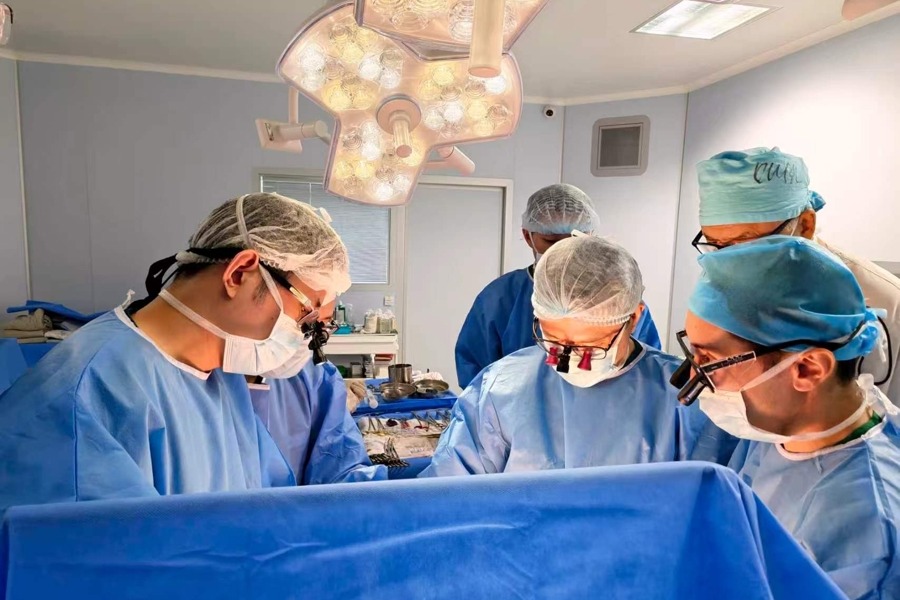 Chinese team makes medical history in Uzbekistan