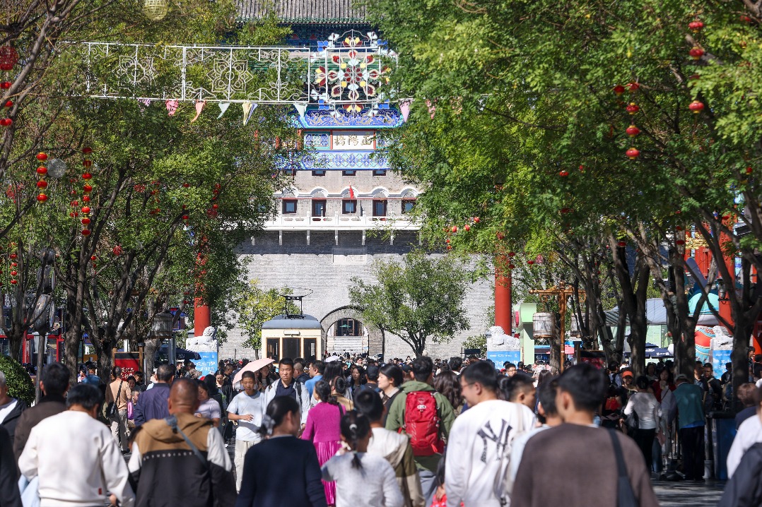 Consumption in Beijing sees holiday boost