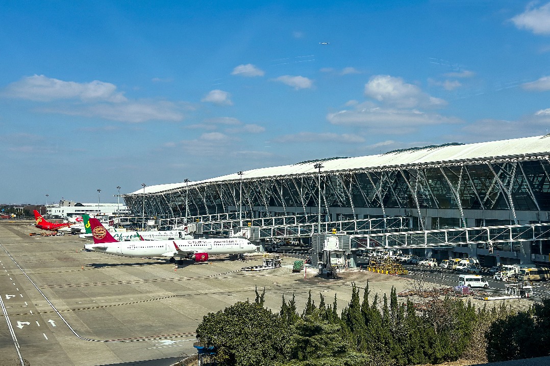 Shanghai unveils plan to build an influential, global aviation hub