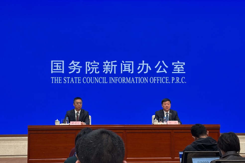 China's carbon market exceeds 1b metric tons, expands coverage by 2027